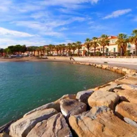 50 Mt Mare Con Parcheggio Riservato Apartamento *