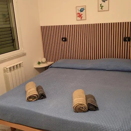 아파트 50 Mt Mare Con Parcheggio Riservato